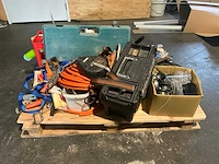 Pallet aannemersmateriaal - afbeelding 2 van  7