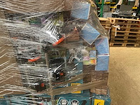 Pallet action overstock - afbeelding 4 van  4