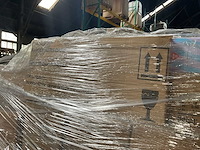 Pallet action overstock - afbeelding 7 van  8