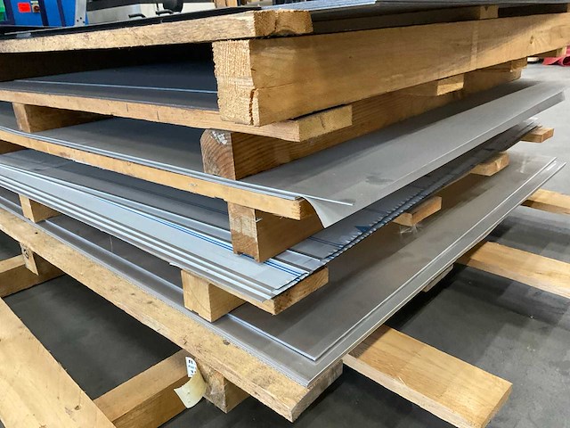 Pallet aluminium platen (5x) - afbeelding 6 van  6