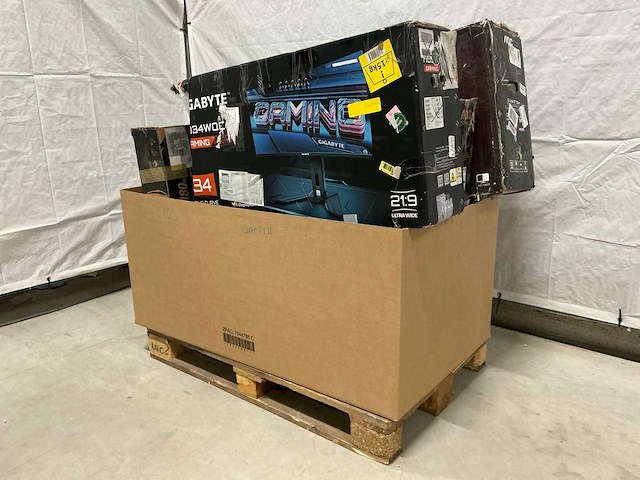 Pallet aoc pc schermen / monitors (10x) - afbeelding 1 van  8