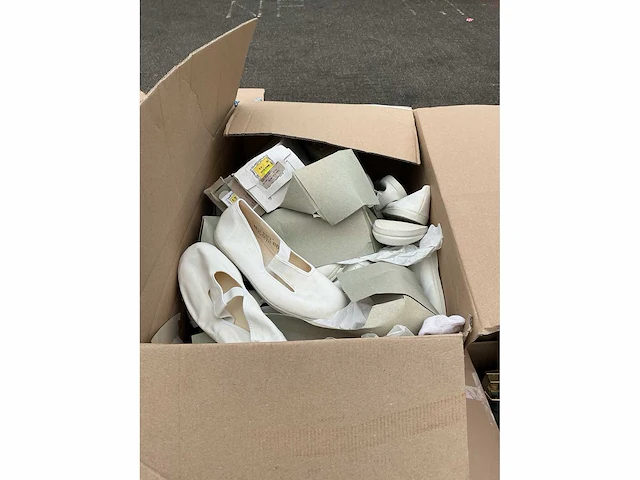Pallet | assorti schoenen - afbeelding 5 van  10