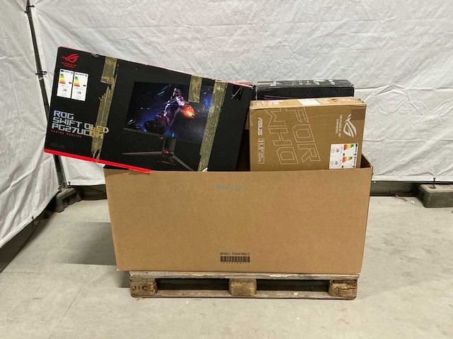 Pallet asus pc schermen / monitors (11x) - afbeelding 1 van  6