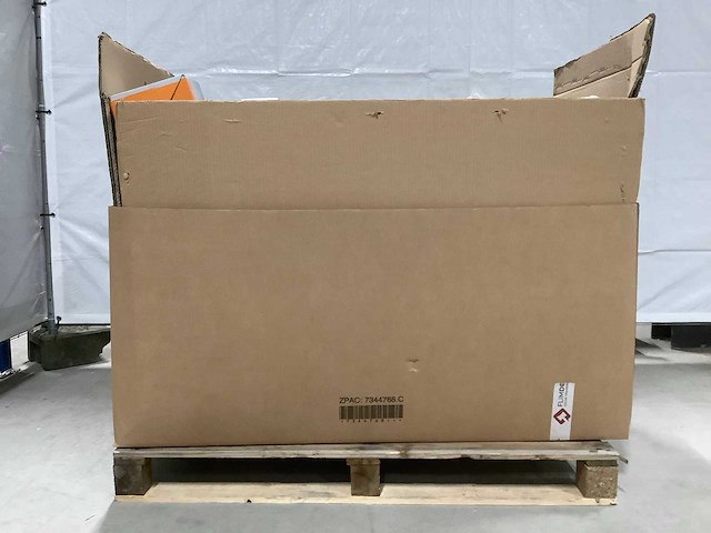 Pallet auto-onderdelen - afbeelding 8 van  9