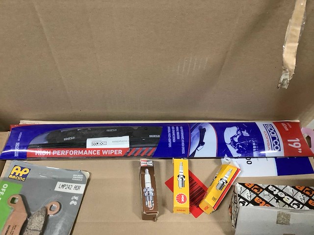 Pallet auto-onderdelen - afbeelding 5 van  8