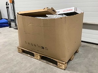 Pallet auto-onderdelen - afbeelding 2 van  4