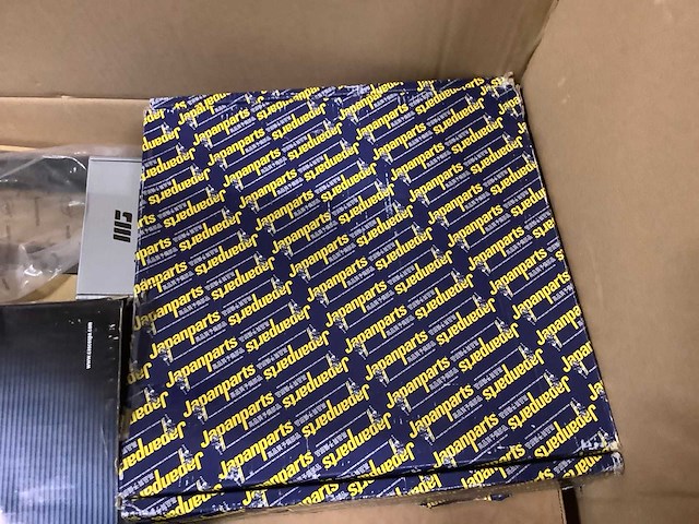 Pallet auto-onderdelen - afbeelding 6 van  6