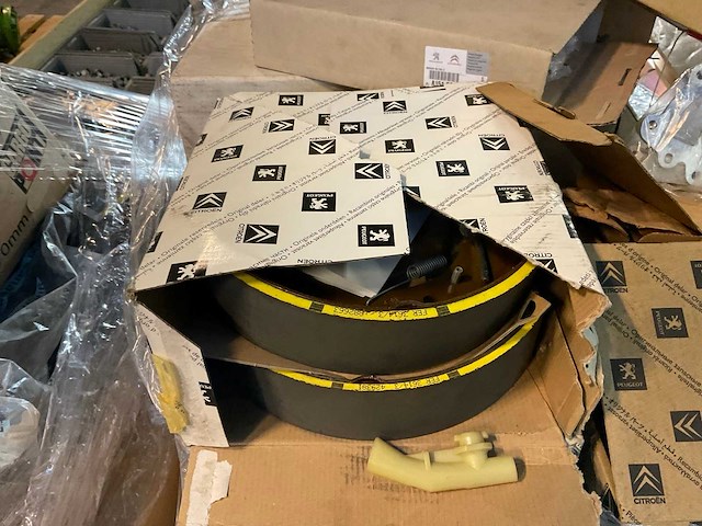 Pallet auto onderdelen - afbeelding 4 van  10