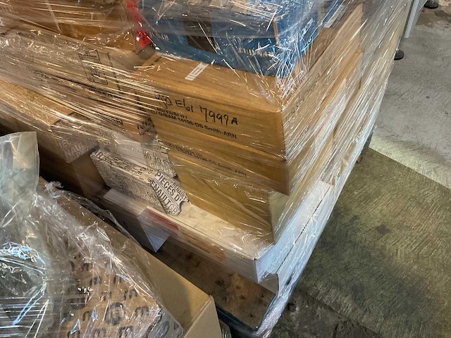 Pallet auto onderdelen - afbeelding 9 van  10