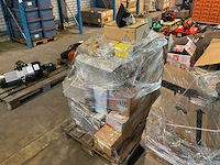 Pallet auto onderdelen - afbeelding 1 van  8