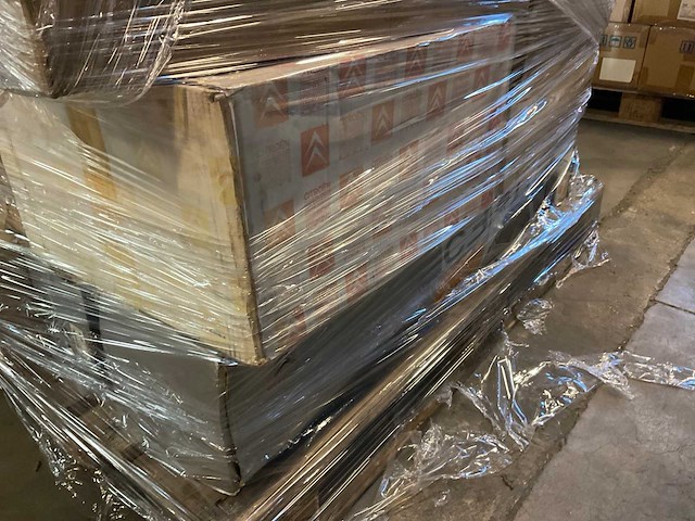 Pallet auto onderdelen - afbeelding 6 van  8