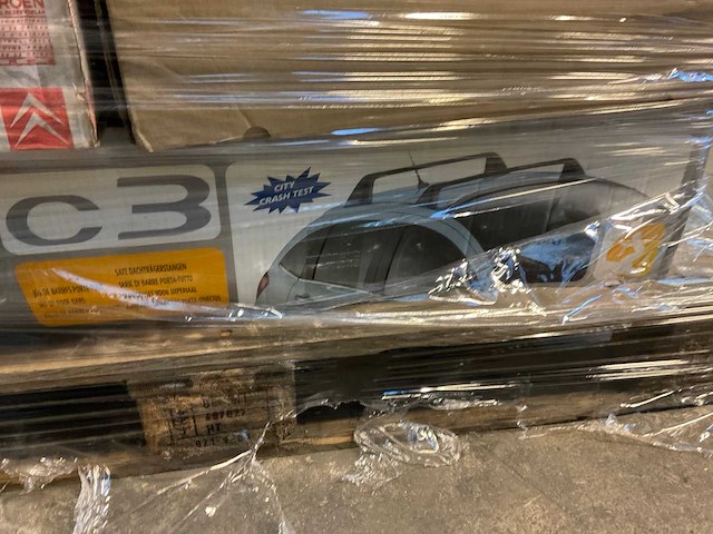 Pallet auto onderdelen - afbeelding 7 van  8