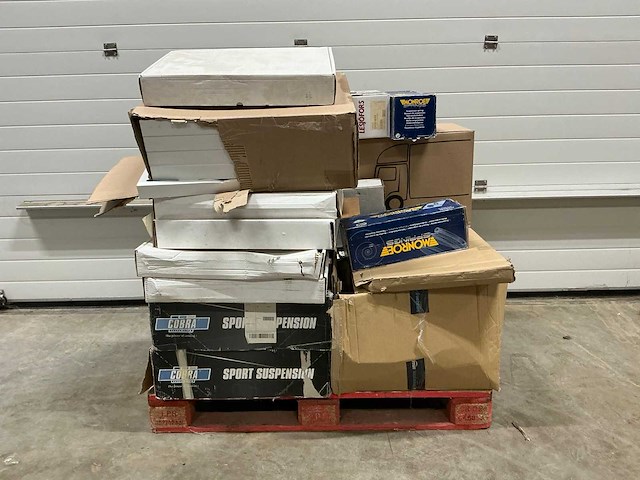 Pallet auto onderdelen - afbeelding 1 van  6