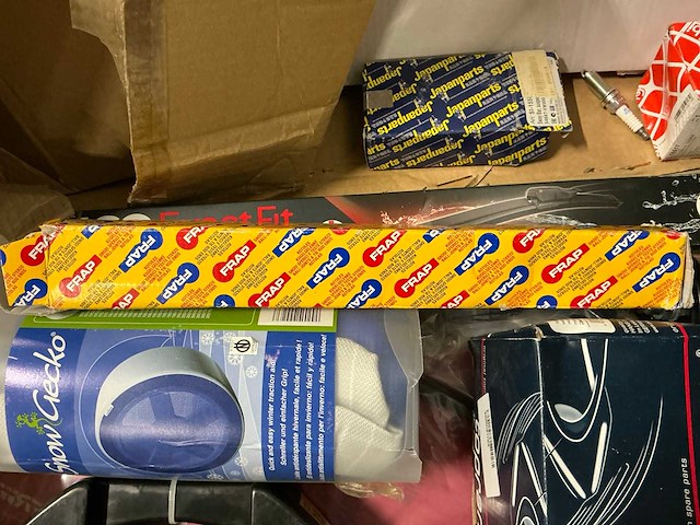 Pallet auto-onderdelen - afbeelding 6 van  7