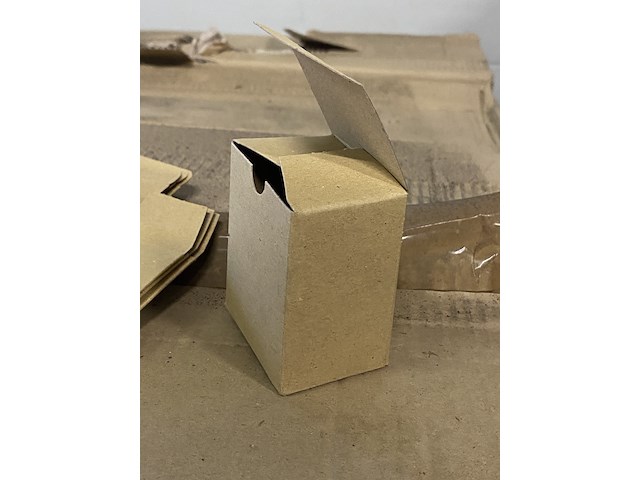 Pallet autolockdoosjes ideaal voor kleine spullen, bruin - afbeelding 3 van  4