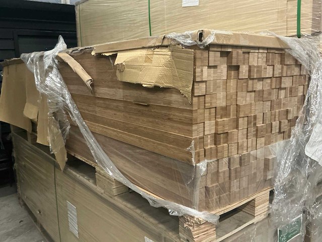 Pallet bamboe hout (182x 262x4,4x5cm) - afbeelding 1 van  6