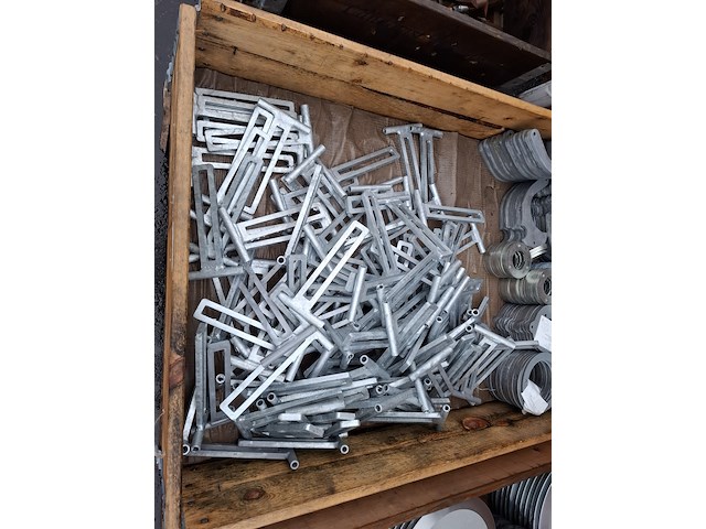 Pallet bemester montagemateriaal - afbeelding 2 van  5