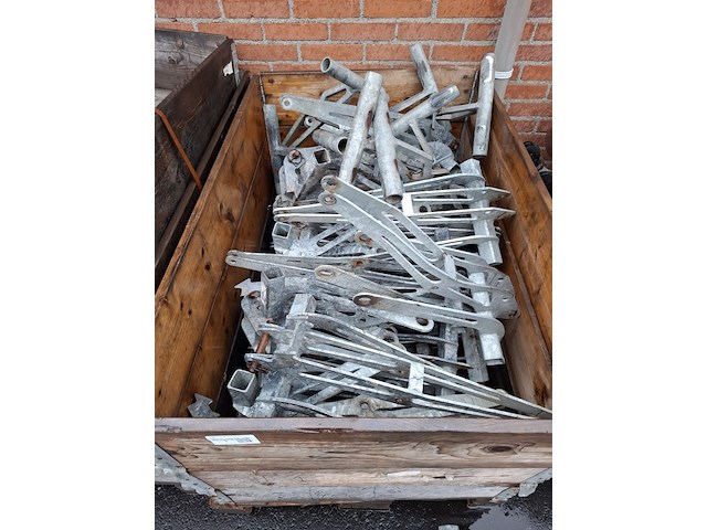 Pallet bemesteronderdelen - afbeelding 2 van  3