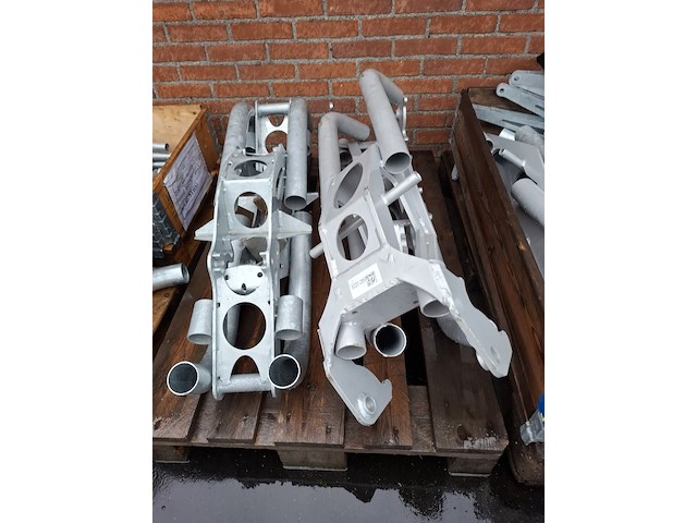 Pallet bemesteronderdelen - afbeelding 1 van  3