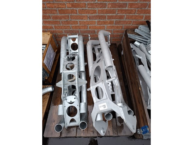 Pallet bemesteronderdelen - afbeelding 2 van  3