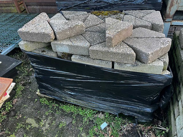 Pallet betonklinkers (6x) - afbeelding 3 van  7