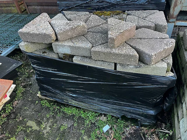 Pallet betonklinkers (6x) - afbeelding 3 van  7