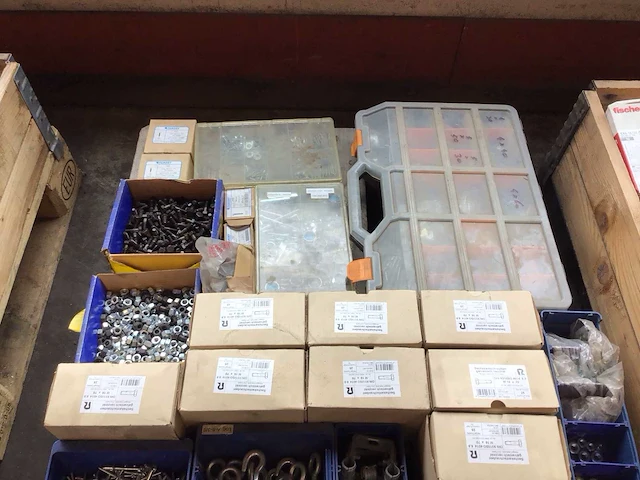 Pallet bevestigingsmaterialen - afbeelding 3 van  3