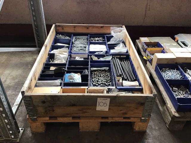 Pallet bevestigingsmaterialen - afbeelding 1 van  3