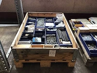 Pallet bevestigingsmaterialen - afbeelding 1 van  3