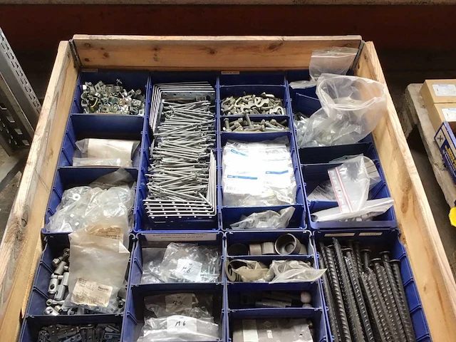 Pallet bevestigingsmaterialen - afbeelding 3 van  3