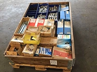 Pallet bevestigingsmaterialen