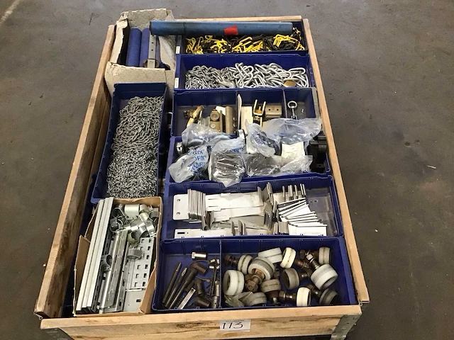 Pallet bevestigingsmaterialen - afbeelding 1 van  5