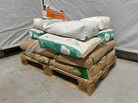 Pallet bierbendodigdheden - afbeelding 1 van  1