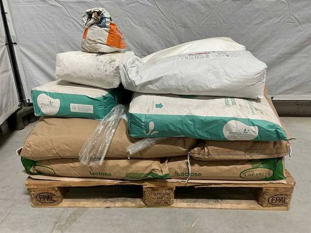 Pallet bierbendodigdheden - afbeelding 1 van  3