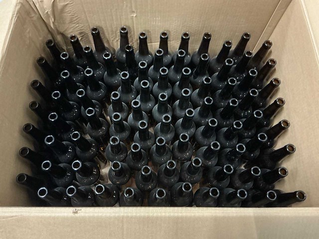 Pallet bierflesjes (circa 200x) - afbeelding 5 van  5