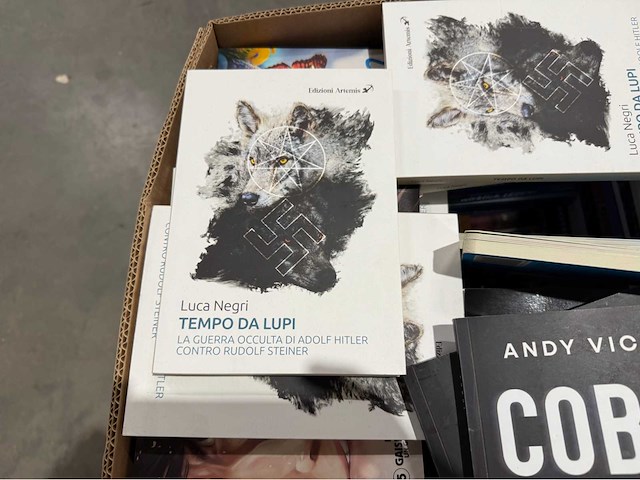 Pallet boeken - afbeelding 7 van  8