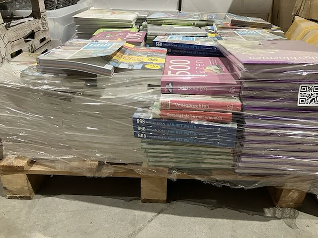 Pallet boeken - afbeelding 2 van  8