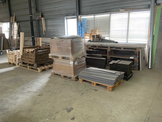 Pallet bouwmaterialen (7x) - afbeelding 1 van  9