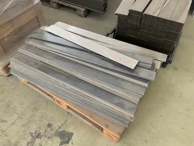 Pallet bouwmaterialen (7x) - afbeelding 2 van  9