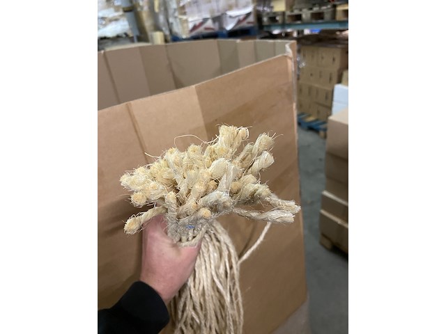 Pallet box vol gesneden sisal touw - afbeelding 3 van  3