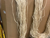 Pallet box vol gesneden sisal touw - afbeelding 2 van  5
