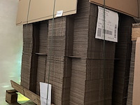 Pallet ca. 1400 stansdoos brievenbus 292x222x21mm, wit - afbeelding 1 van  3