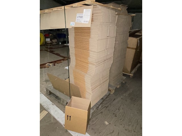 Pallet ca. 180 verzenddozen 30x23x27cm dubbelgolf, bruin - afbeelding 1 van  4