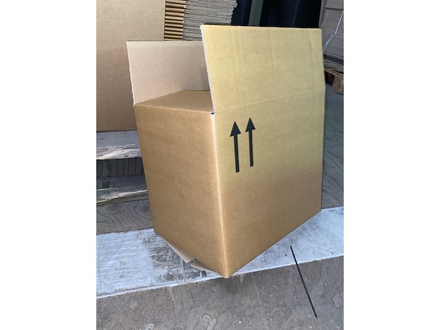 Pallet ca. 180 verzenddozen 30x23x27cm dubbelgolf, bruin - afbeelding 3 van  4