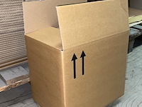 Pallet ca. 360 verzenddozen 30x23x27cm dubbelgolf, bruin - afbeelding 2 van  3