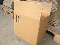 Pallet ca. 360 verzenddozen 30x23x27cm dubbelgolf, bruin - afbeelding 2 van  4