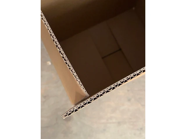 Pallet ca. 360 verzenddozen, dubbelgolf, bruin, 30x23x27cm - afbeelding 2 van  4