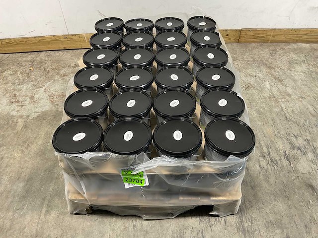 Pallet col.r grondverf wit - 144 liter - afbeelding 2 van  10