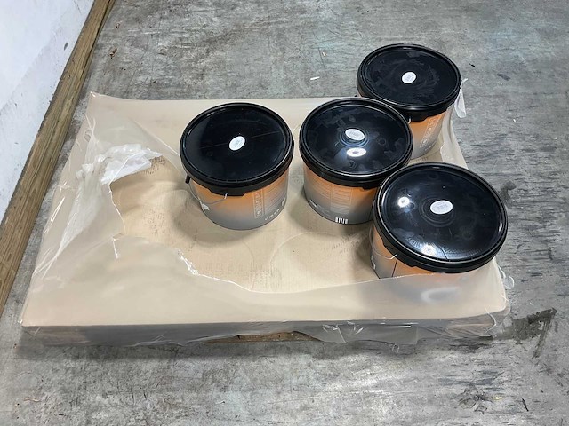 Pallet col.r tuinbeits bruin - 40 liter - afbeelding 1 van  9