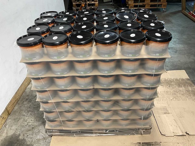 Pallet col.r tuinbeits zwart - 504 liter - afbeelding 10 van  10